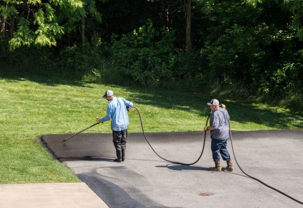 Driveway Coating Service in Midland