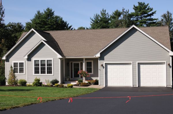Residential Driveway Sealcoating in Midland
