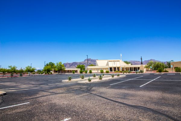 Parking Lot Crack Filling in Midland